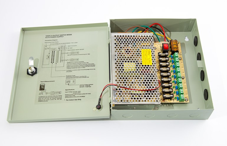 Fuente de poder 12V 15A 9CH con gabinete 12v15a9ch gris 